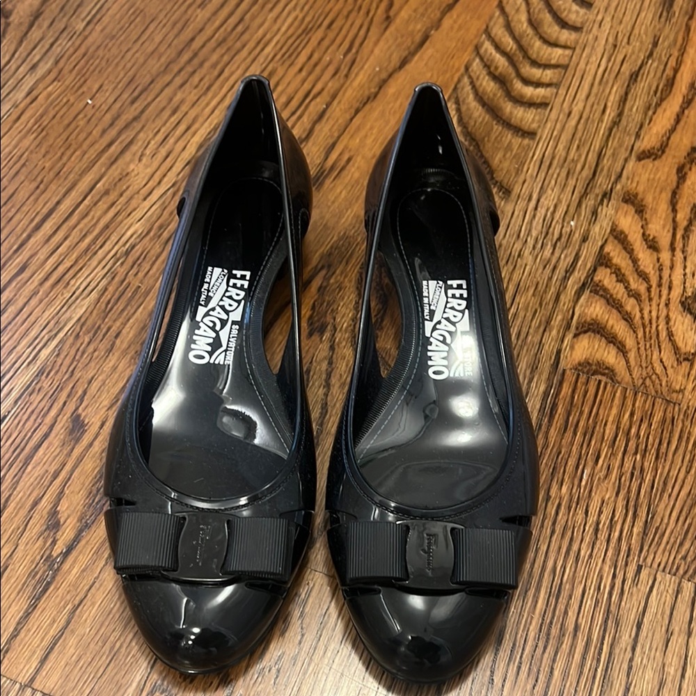 Salvatore Ferragamo Vara Bow Jelly Ballet Flat